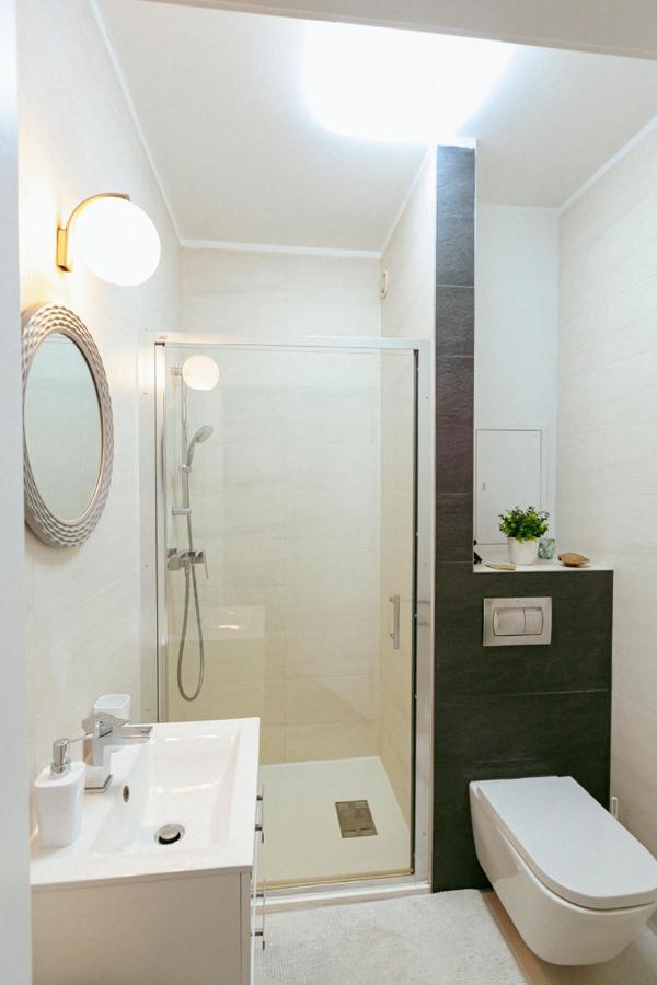 Pawia 51 - Piekny Wiok Na Centrum Warszawy - Duzy Balkon - Smart Tv 55 Cali Wifi - Good Apartments Varsavia Esterno foto