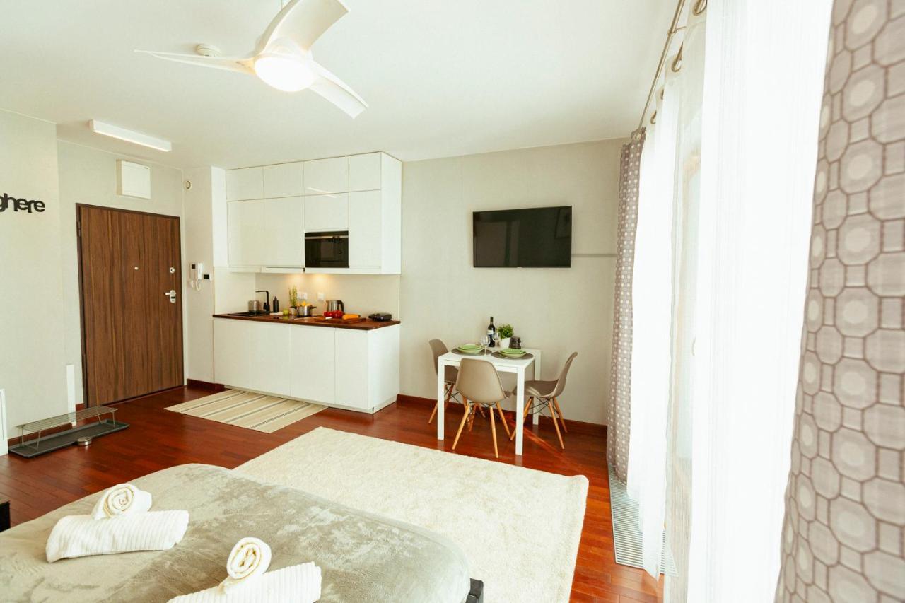 Pawia 51 - Piekny Wiok Na Centrum Warszawy - Duzy Balkon - Smart Tv 55 Cali Wifi - Good Apartments Varsavia Esterno foto